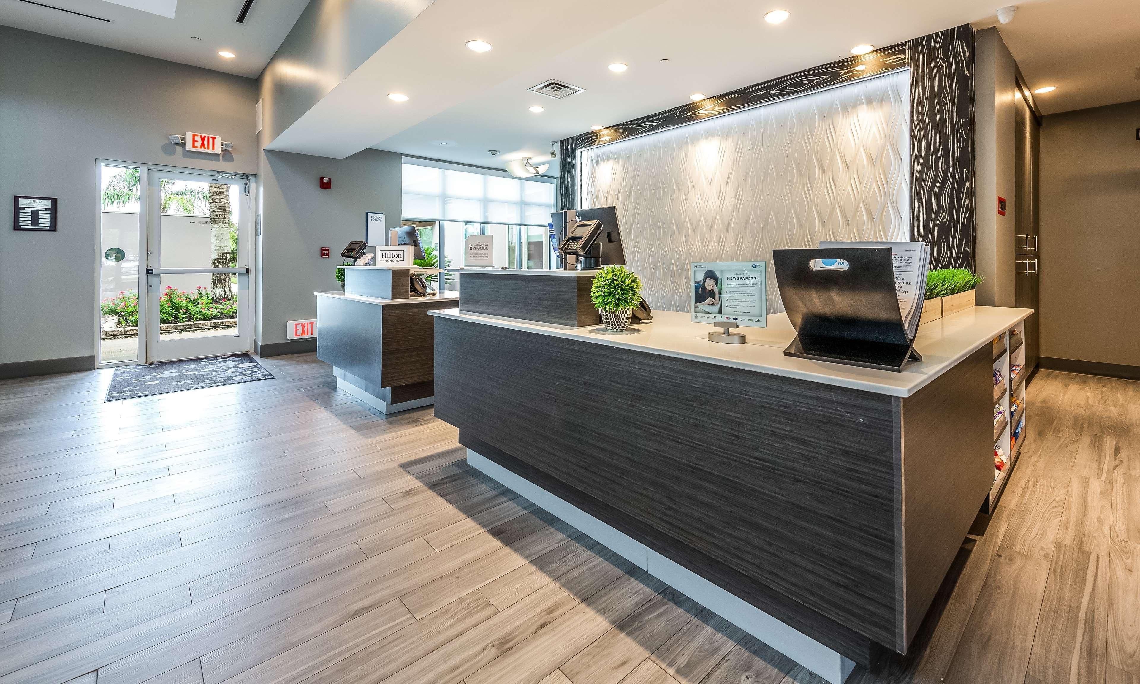 Hilton Garden Inn Beaumont Ngoại thất bức ảnh