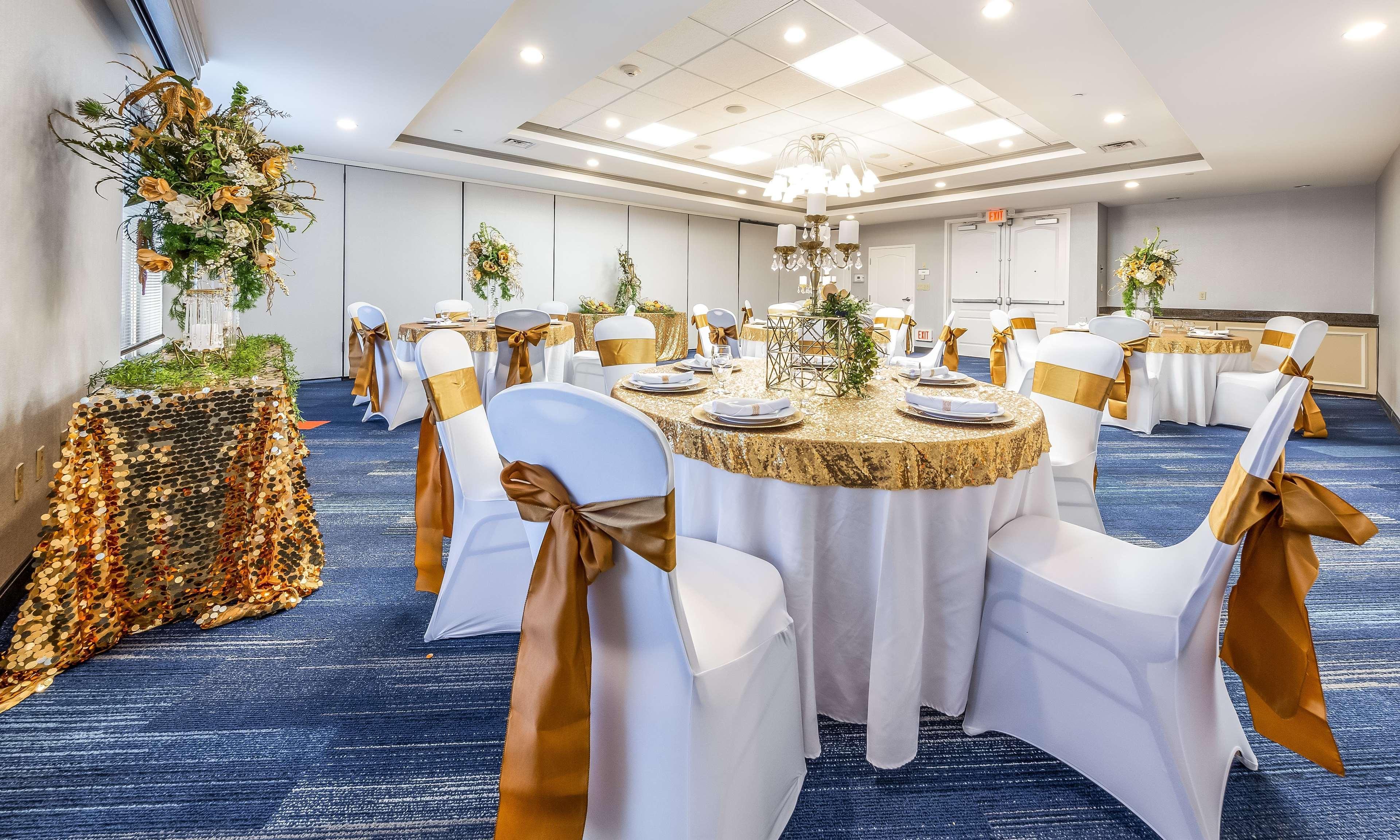 Hilton Garden Inn Beaumont Ngoại thất bức ảnh