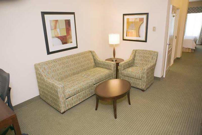 Hilton Garden Inn Beaumont Ngoại thất bức ảnh
